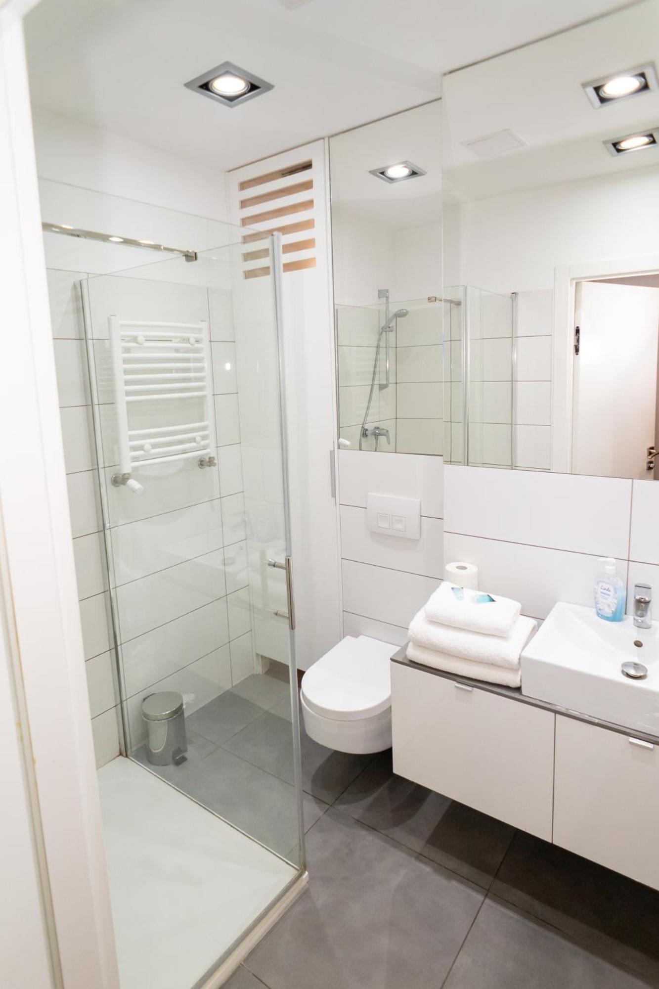 Apartamenty Triton Park Warschau Buitenkant foto