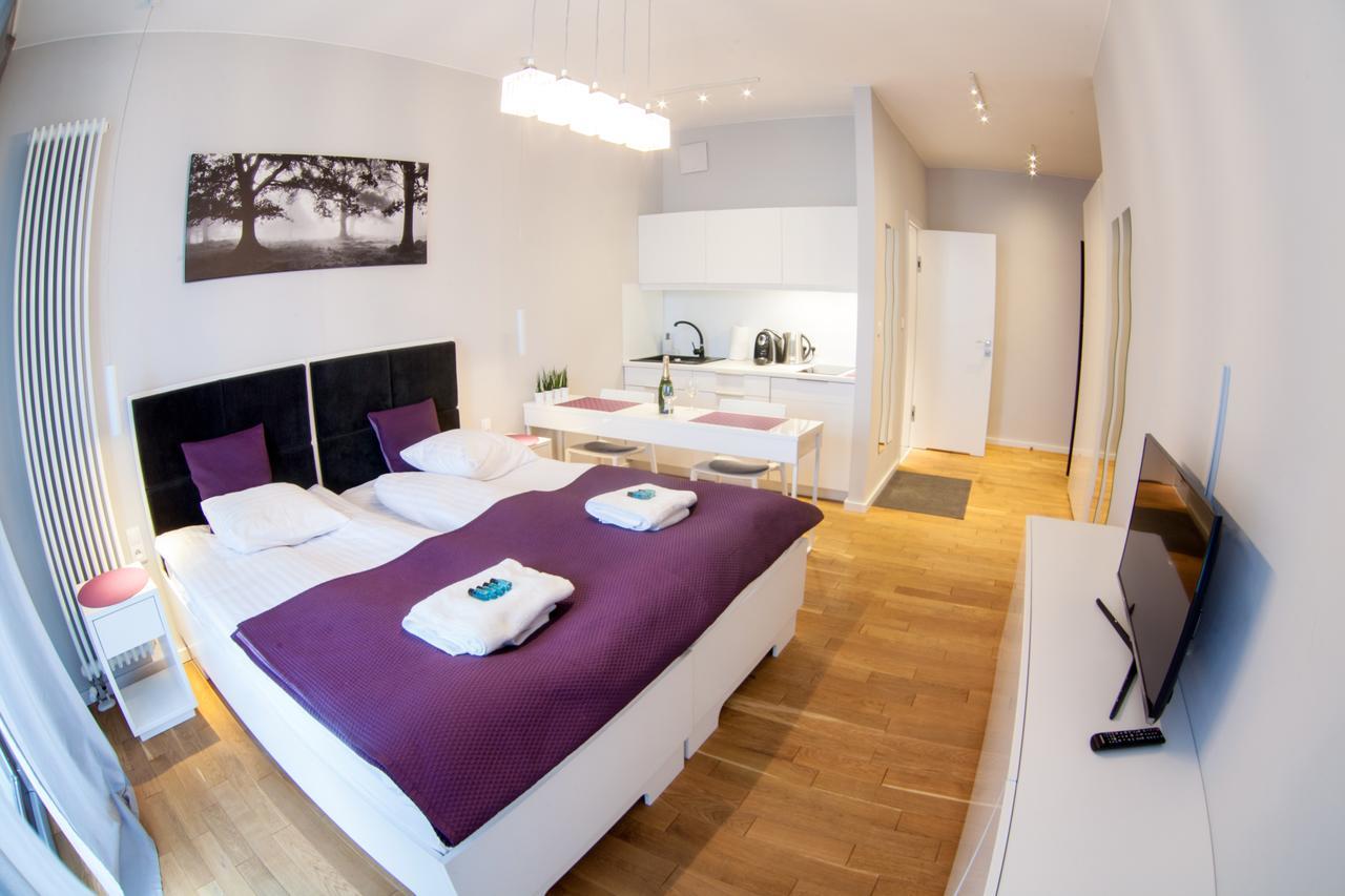 Apartamenty Triton Park Warschau Buitenkant foto